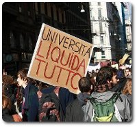 Fini: “Tradito lo spirito della riforma Gelmini, meglio ritirarla”