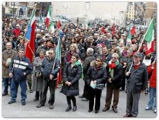 12 marzo nuovamente piazza Rovetta piena di gente