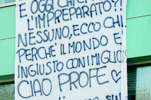 I saluti degli alunni per il prof Salvatore Zaccagnino
