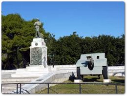 Il progetto ”Nie wieder krieg” rivela la storia del monumento ai caduti di Augusta