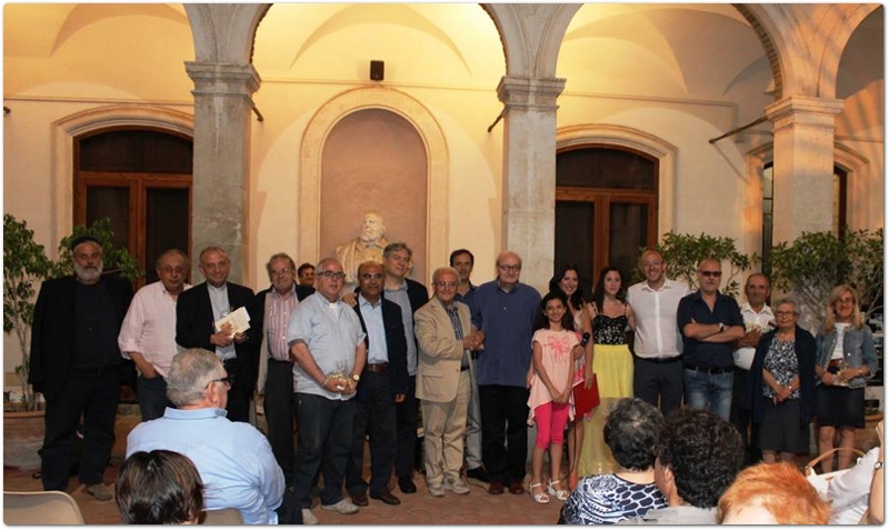 19 autori a I misterbianchesi si raccontano
