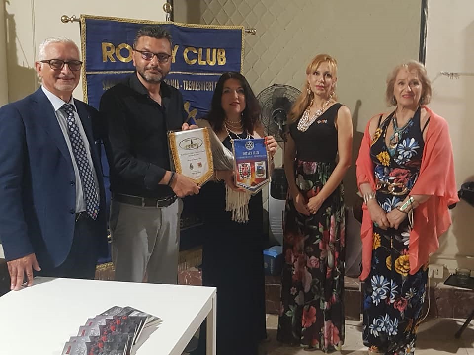 UCIIM Sezione di Tremestieri Etneo. Incontro con l’autore: Roberto Russo