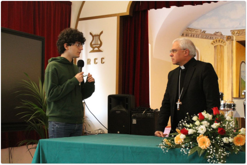 2 Marzo 2023 –   L’arcivescovo della diocesi di Catania incontra gli studenti del Capizzi