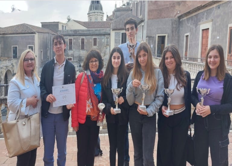 Primo premio al Convitto Cutelli al concorso Ho un desiderio sospeso fra sogno e realtà: che ogni Rosso Malpelo incontri un Don Milani sulla sua strada