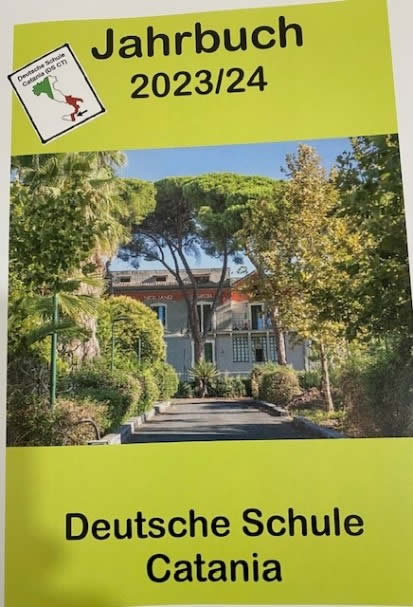 I Bambini  tedeschi  per primi sui banchi
