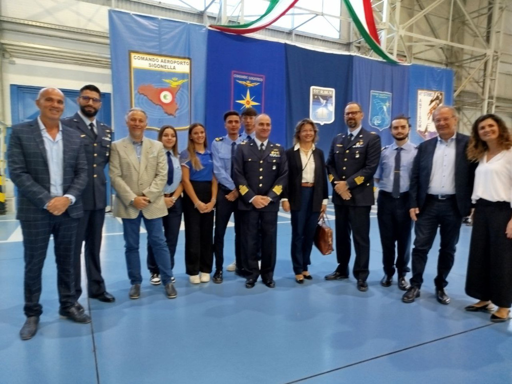 Il Ferrarin a Sigonella per il cambio di comando presso l’Undicesimo RMV